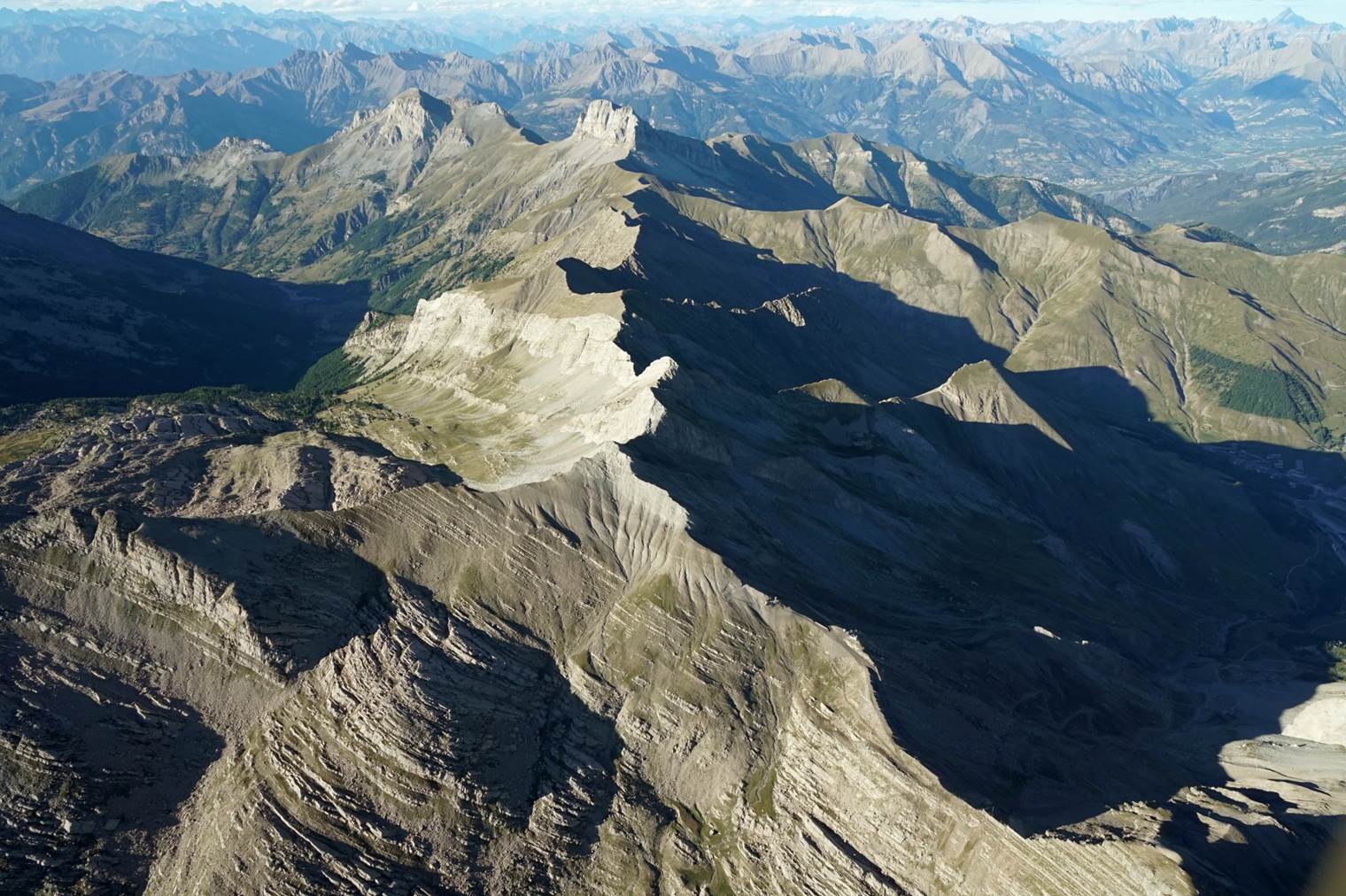 0827 183028 JLS05574 K1 Trois Ev�ches b