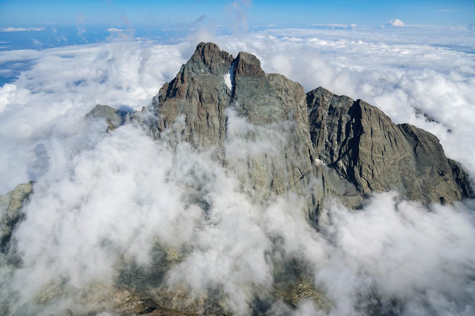 0624 --- 0828 - JA - 170150 JLS6559 K1 b CR