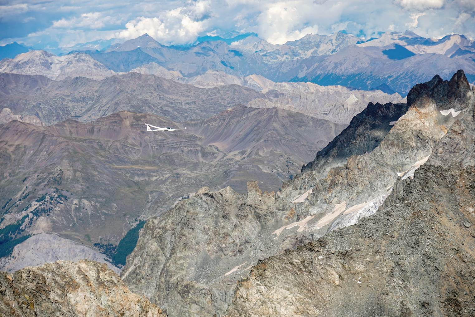 0865 --- 0830 161804 JLS6674 K1 b CR