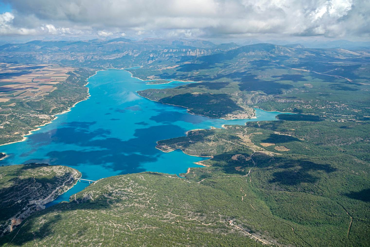 0943 --- 0831 132550 JLS6729 Lac de St. Croix K1 b CR