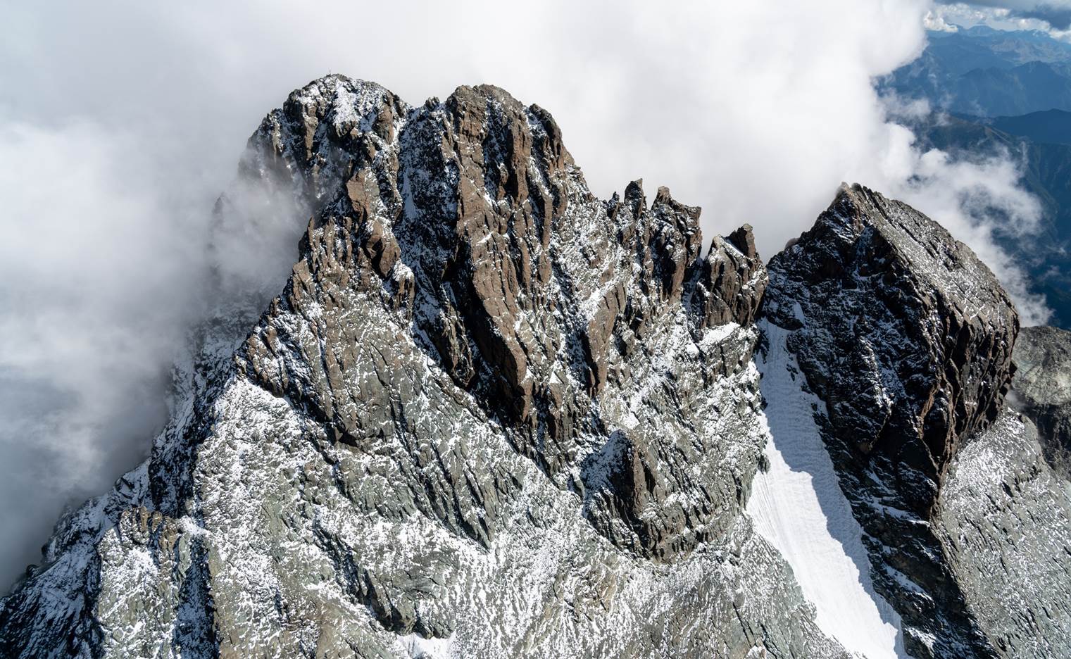 0820 c 165838 JLS8038 br Mt. Viso K1